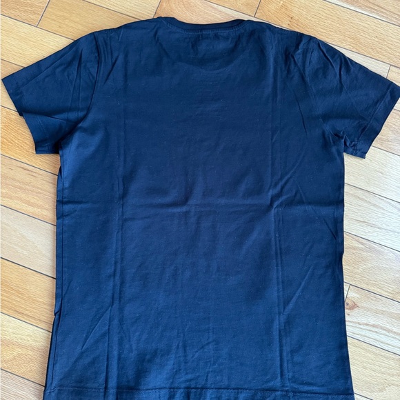 Diesel means Tee medium. Clean. - Picture 7 of 7